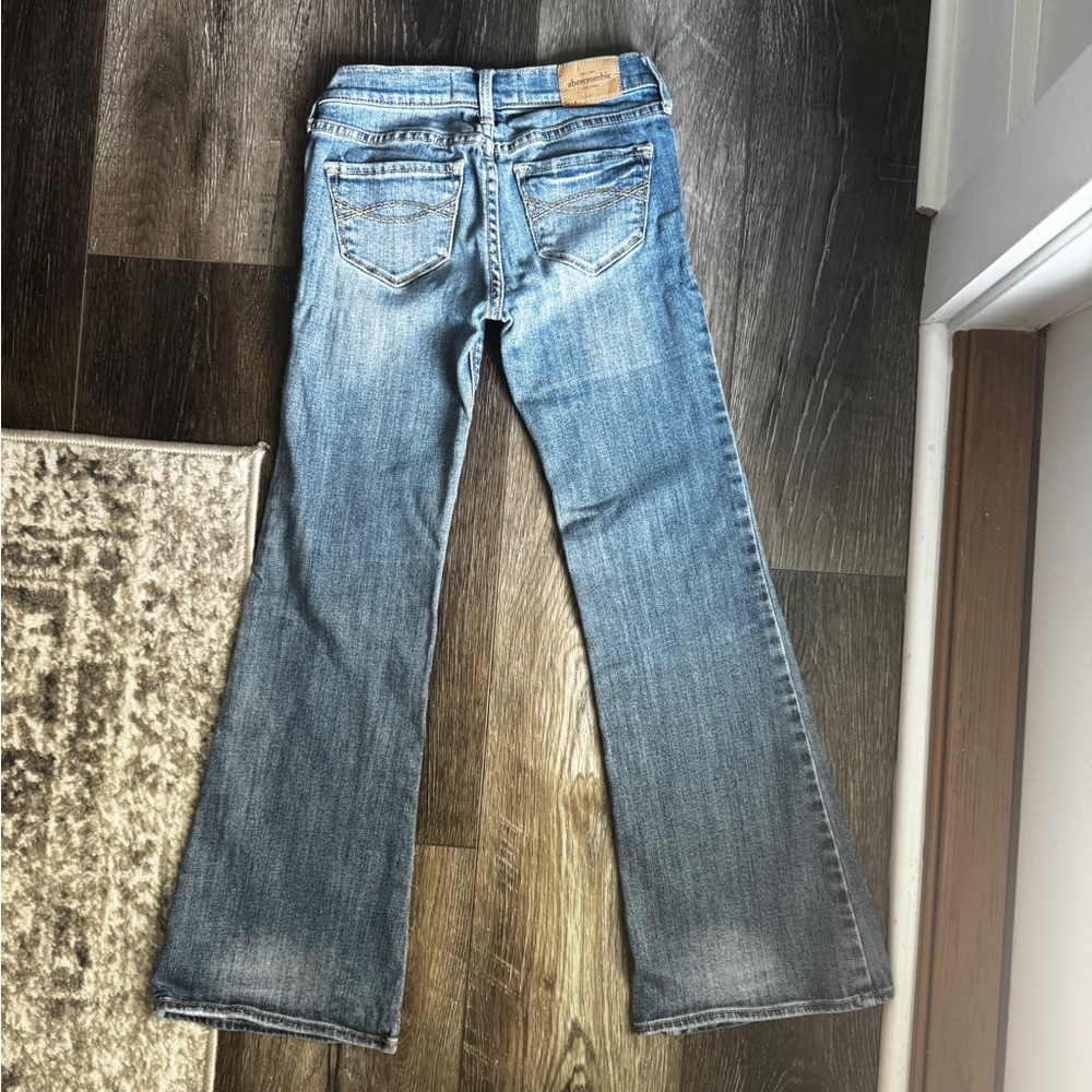 Girls Abercrombie Kids (Mackenzie Style) Flare Leg Jeans Size 8 - Picture 7 of 9